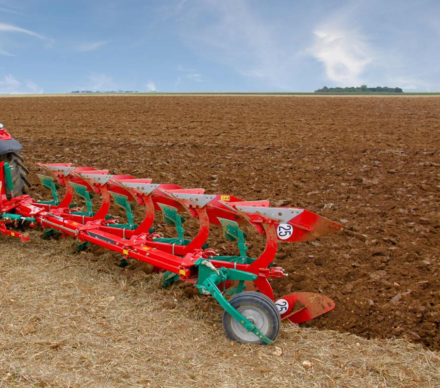 KVERNELAND ES250 PLOUGH